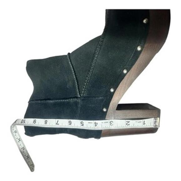 Women's Ugg Suede Kouri Boot Size 11 - Picture 2 of 15